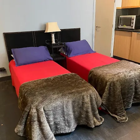 Marais 75004 Seine River *